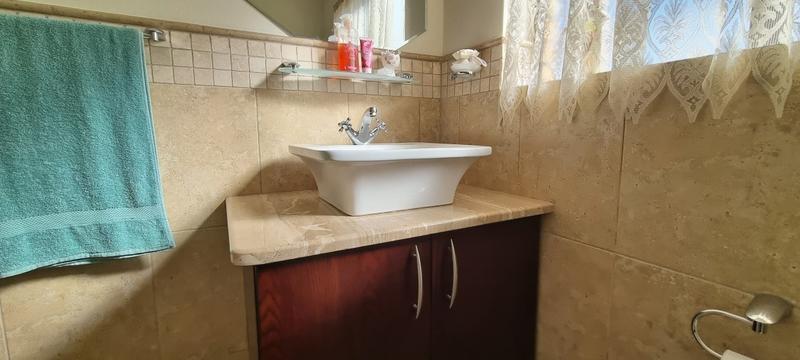 3 Bedroom Property for Sale in Reebok Western Cape